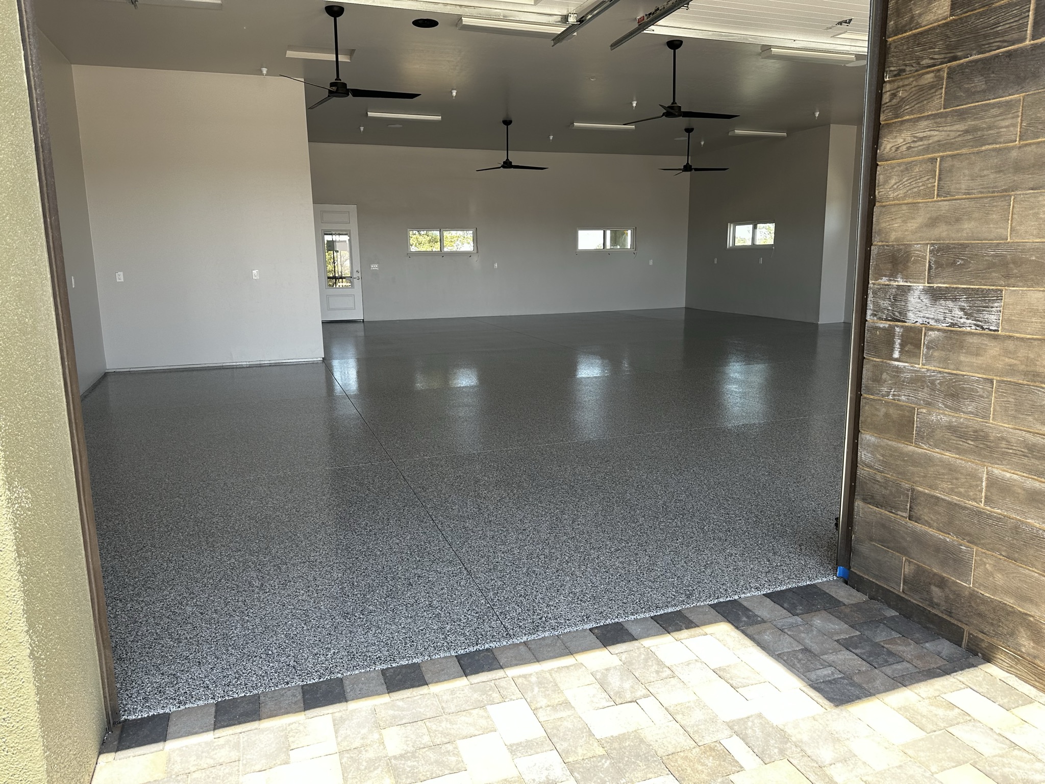 Multi-Bay Garage — Paradise Valley | RX Garage